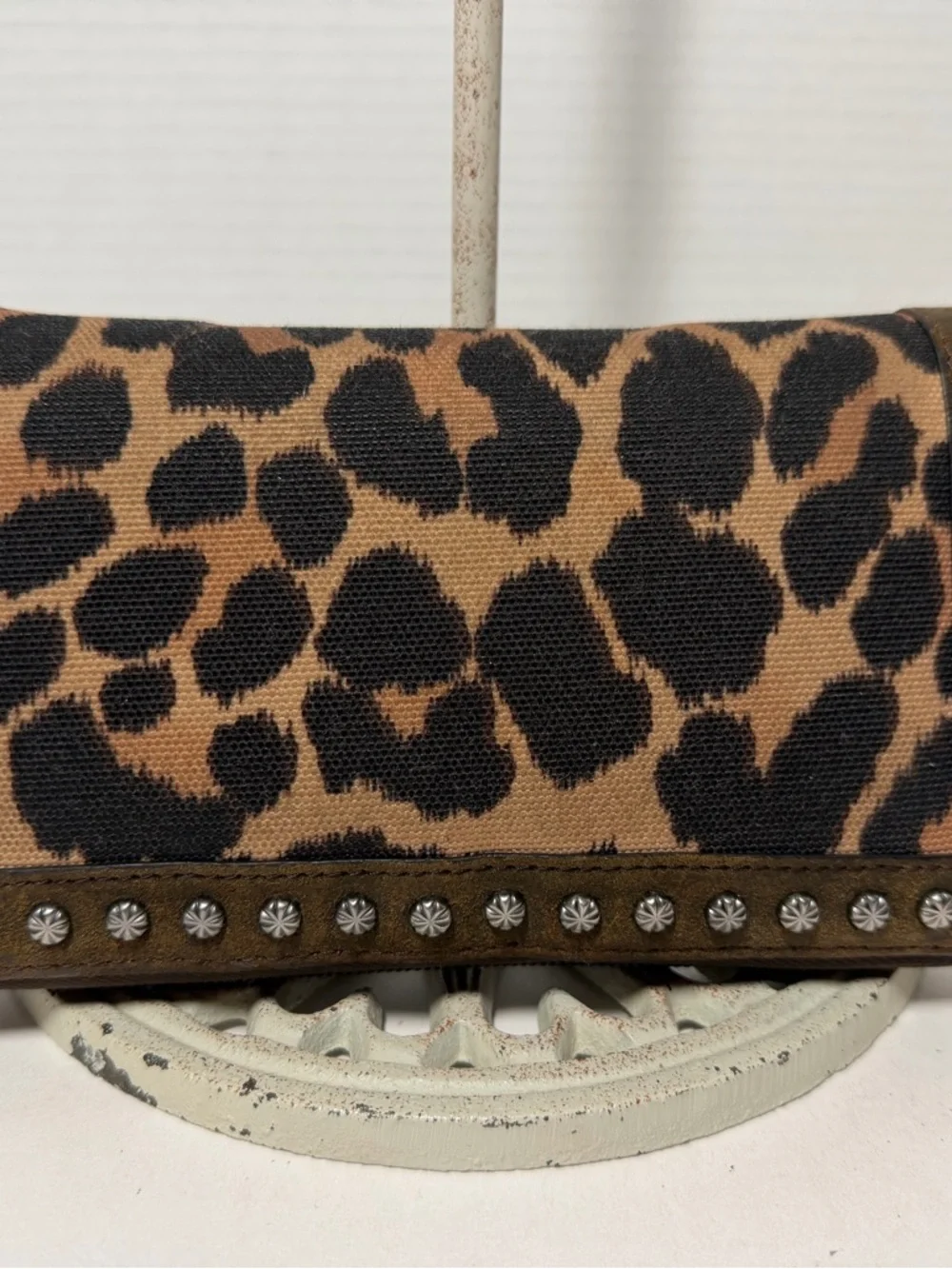 Ariat Women's Cruiser Leopard Studded Long Zip Wallet Clutch